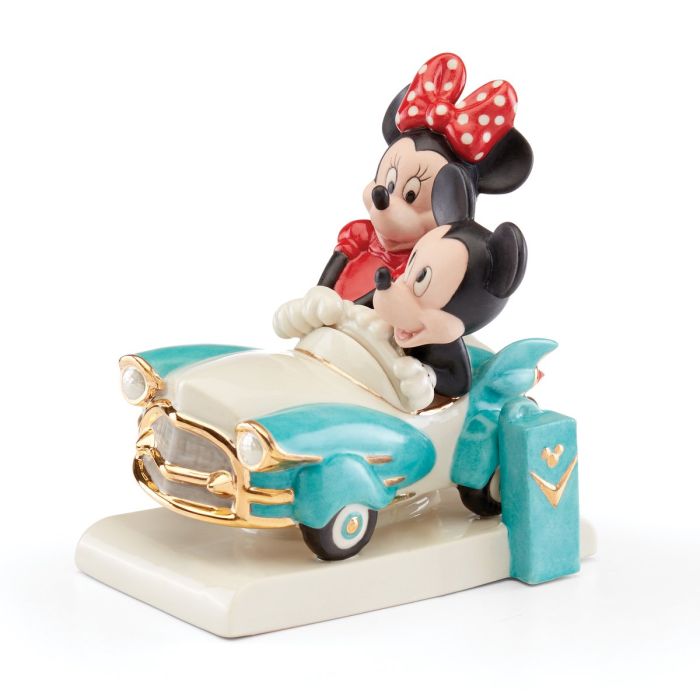 Mickey and Minnie's Vintage Ride